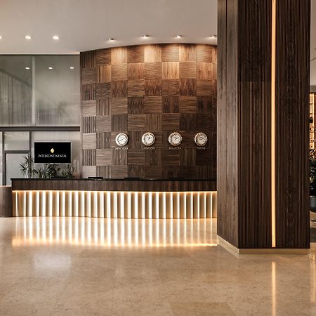 InterContinental Hotels - Malta, an IHG Hotel San Giuliano Esterno foto The lobby of the hotel