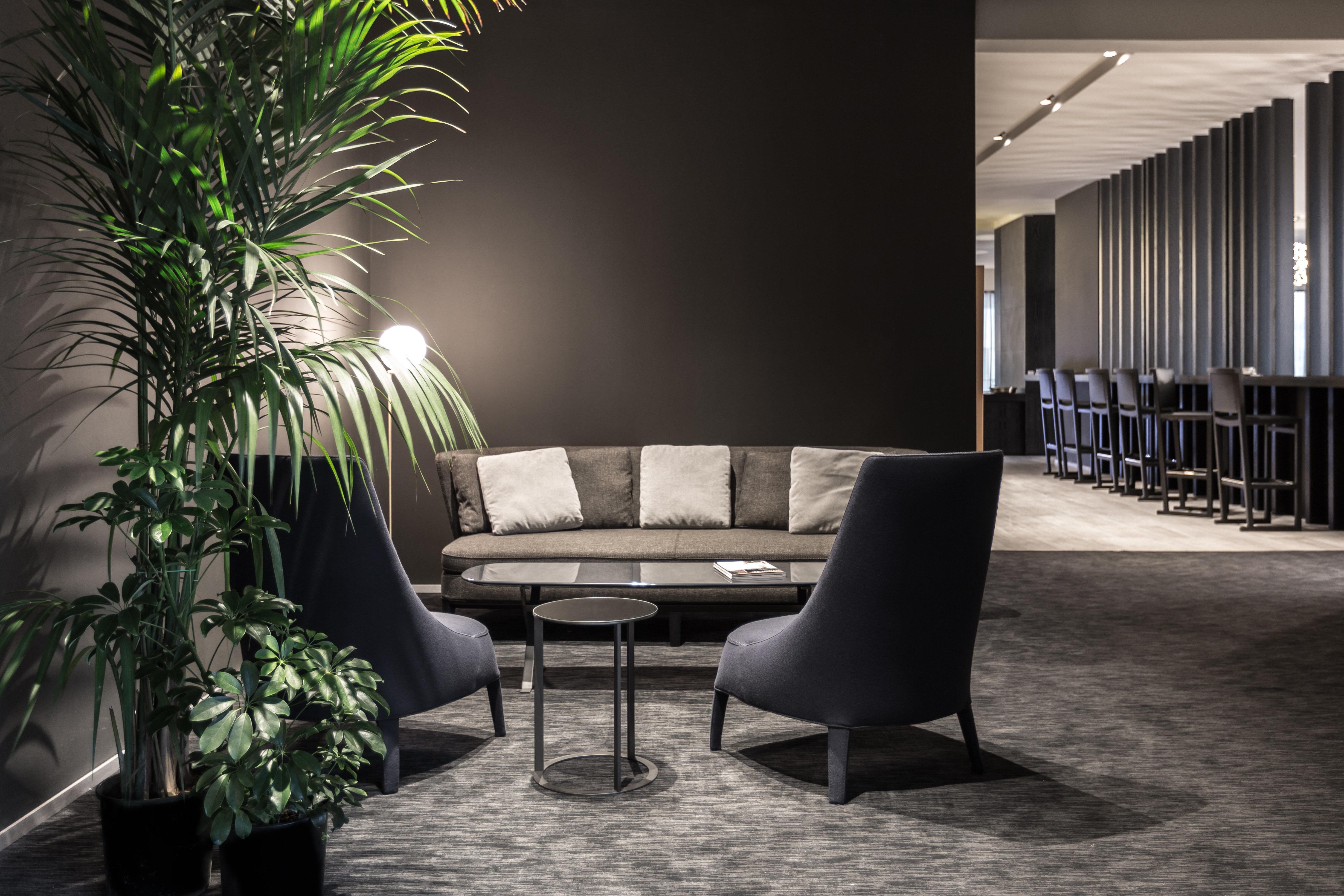 InterContinental Hotels - Malta, an IHG Hotel San Giuliano Esterno foto The lounge at the airport
