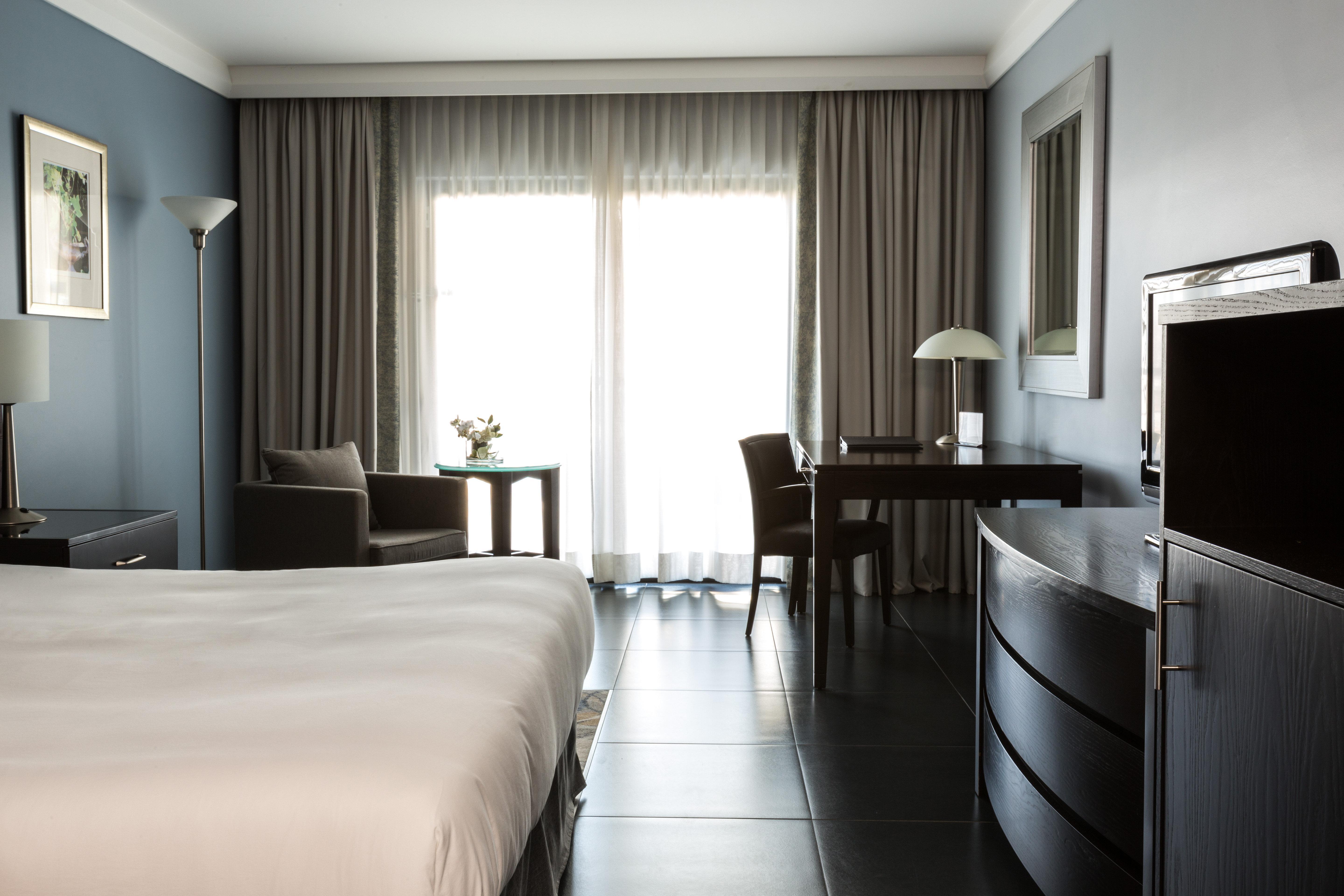 InterContinental Hotels - Malta, an IHG Hotel San Giuliano Esterno foto A room at the hotel