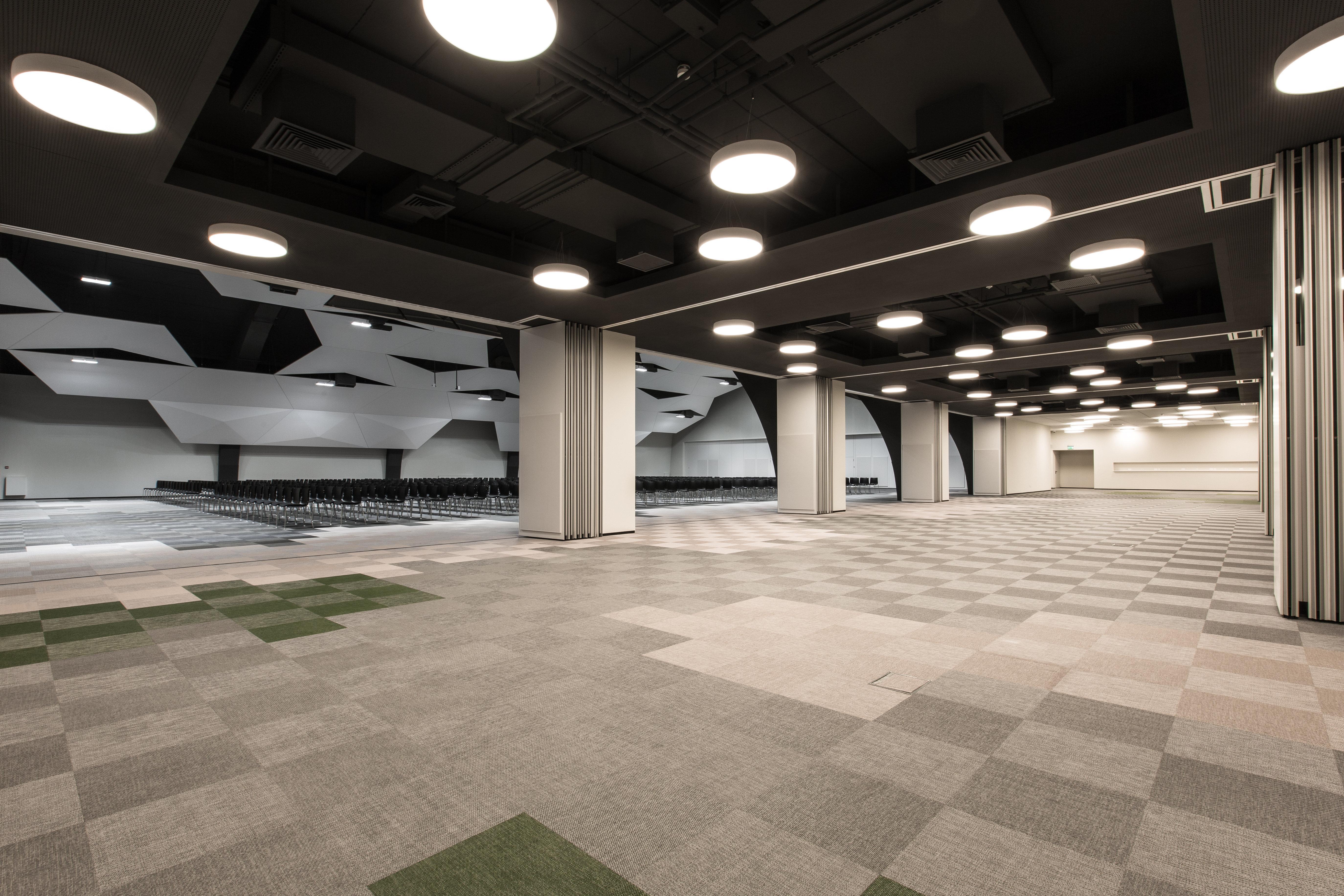 InterContinental Hotels - Malta, an IHG Hotel San Giuliano Esterno foto The interior of the convention center
