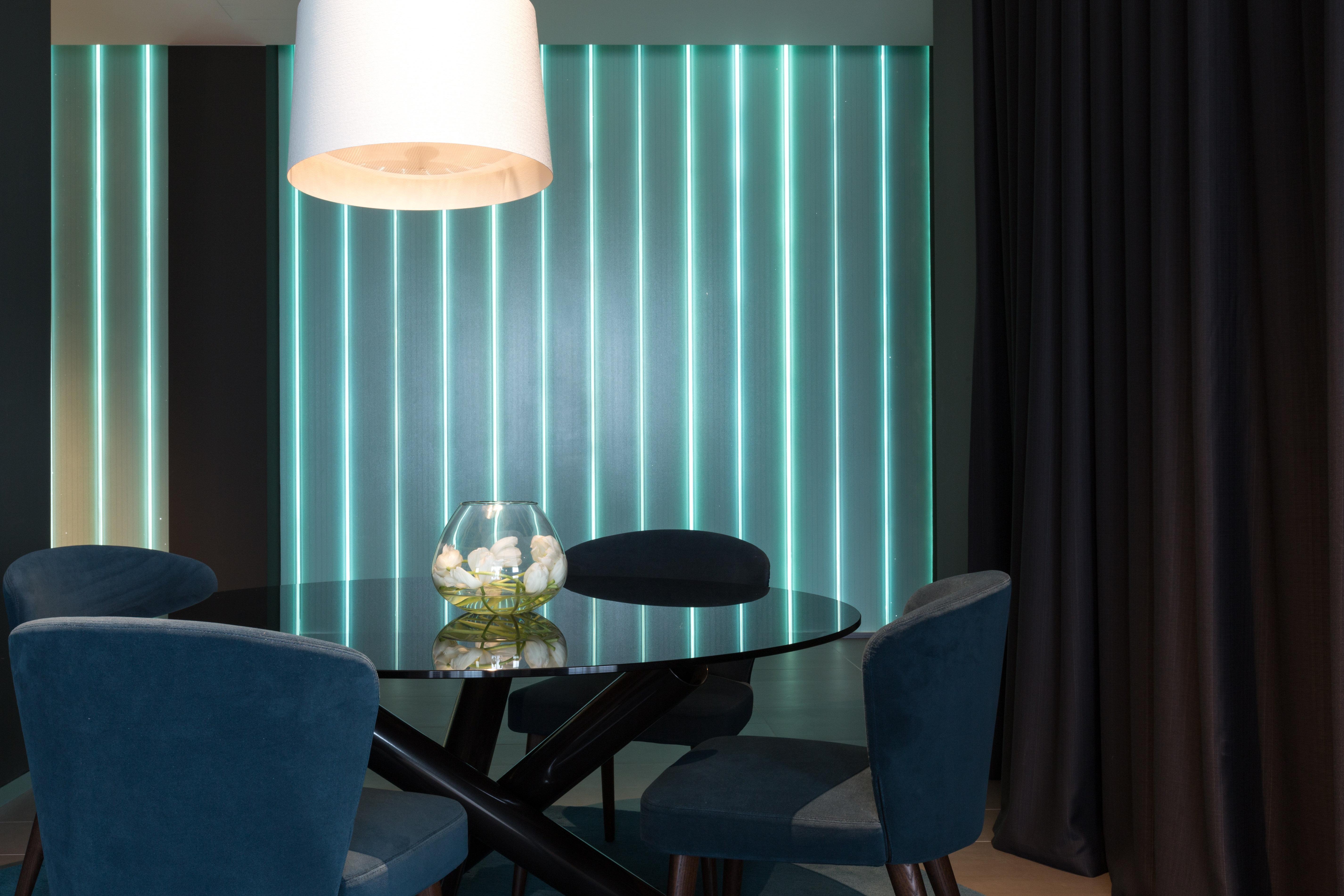 InterContinental Hotels - Malta, an IHG Hotel San Giuliano Esterno foto A room with LED lighting
