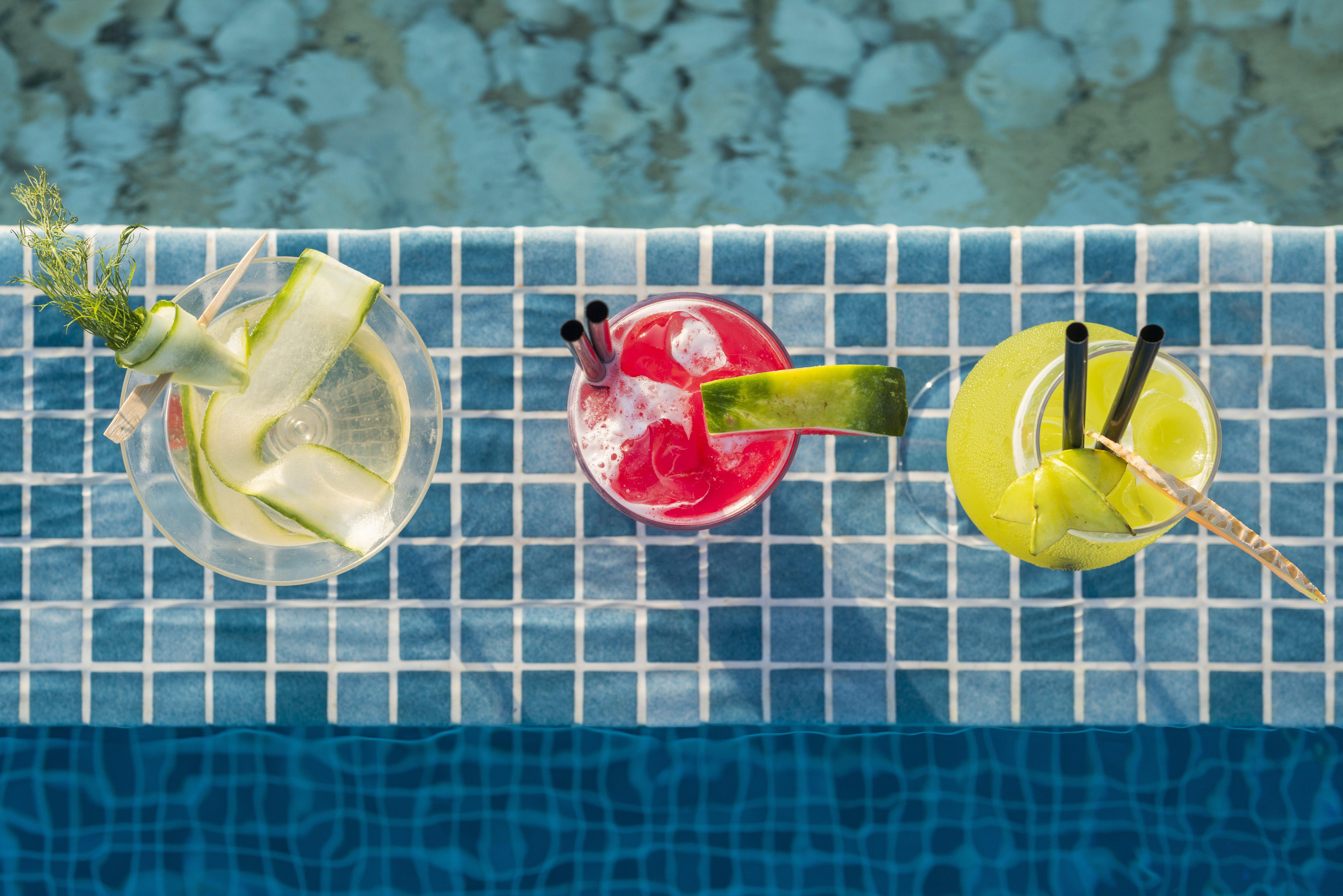 InterContinental Hotels - Malta, an IHG Hotel San Giuliano Esterno foto A selection of non-alcoholic drinks