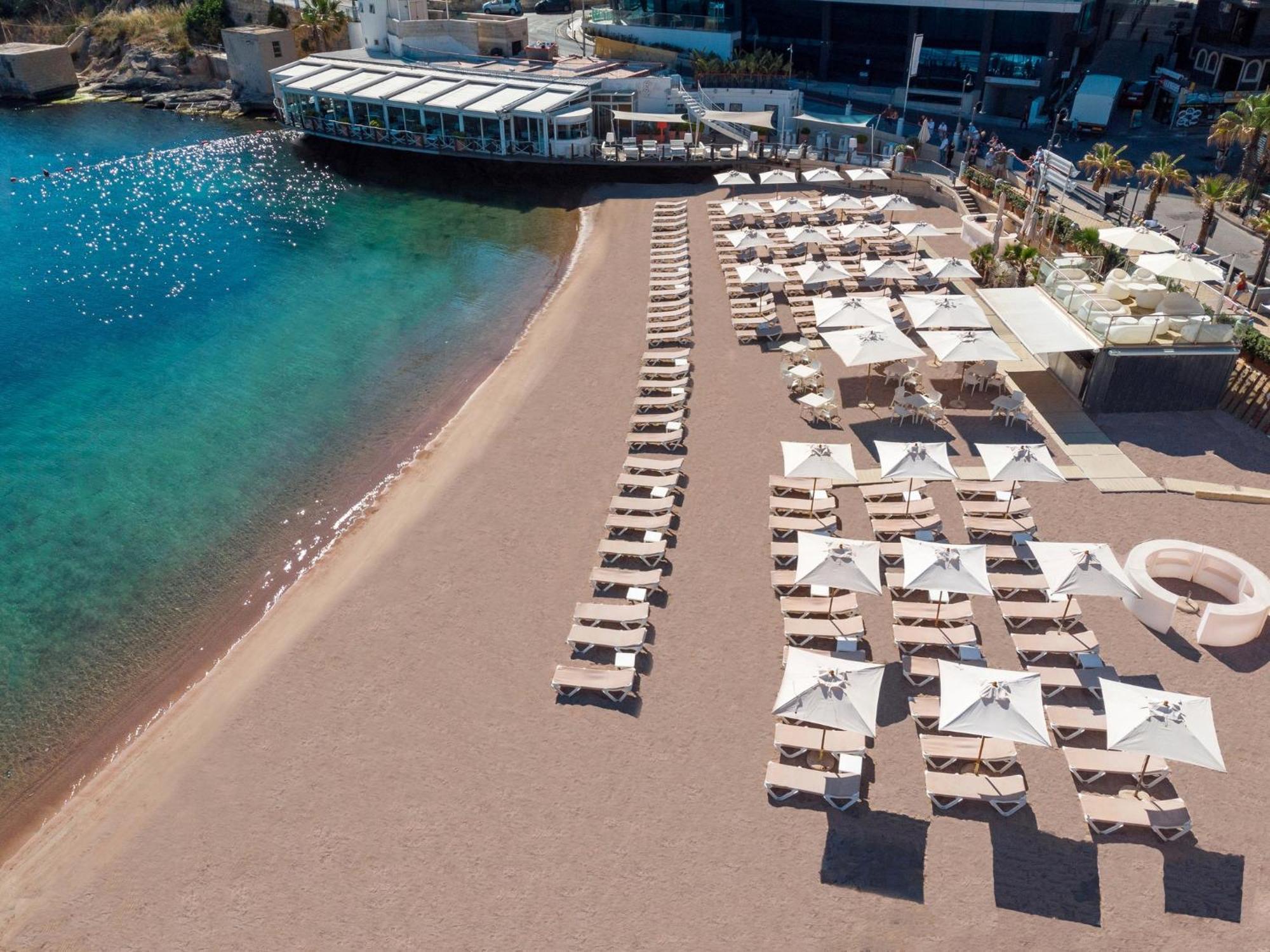 InterContinental Hotels - Malta, an IHG Hotel San Giuliano Esterno foto The beach at the hotel